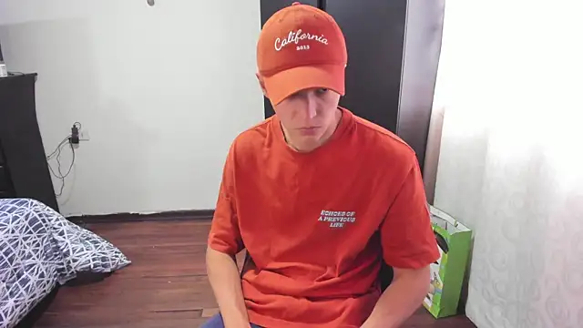 Mastrangelo xxx online show from 4, 3, 2025