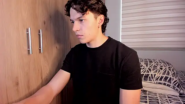 Mastrangelo xxx online show from 21, 11, 2025