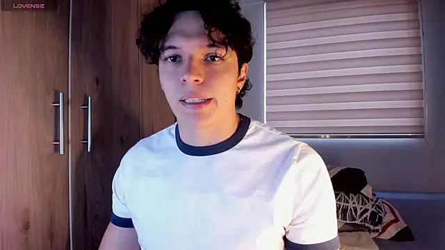 Mastrangelo xxx online show from 27, 3, 2026