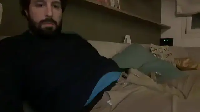 Snapshot of Ovett086 chatting on 18, 2, 2026 Ovett086 online show from 18, 2, 2026