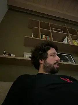 Snapshot of Ovett086 chatting on 25, 3, 2026 Ovett086 online show from 25, 3, 2026