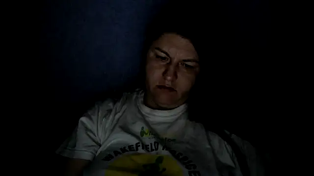 KiraSwee online show from 14, 9, 2025