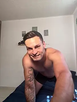 Snapshot of Fitmanx chatting on 2, 2, 2025 Fitmanx online show from 2, 2, 2025