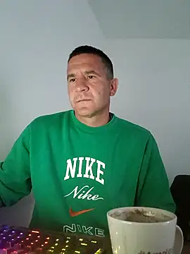 Snapshot of Mister1985 chatting on 5, 10, 2025 Mister1985 online show from 5, 10, 2025