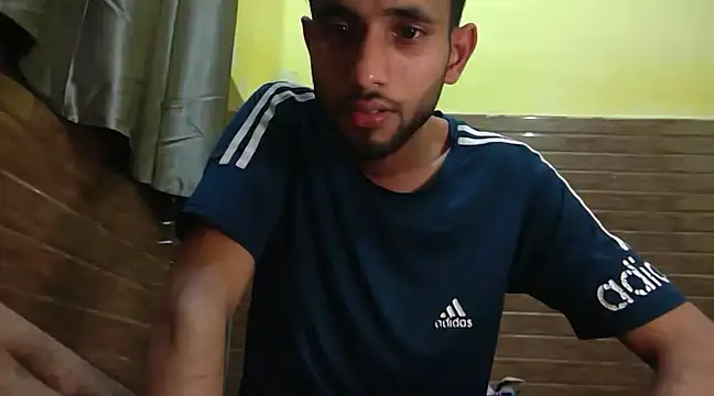 Snapshot of Queen_Couple chatting on 10, 2, 2025 Queen Couple online show from 10, 2, 2025