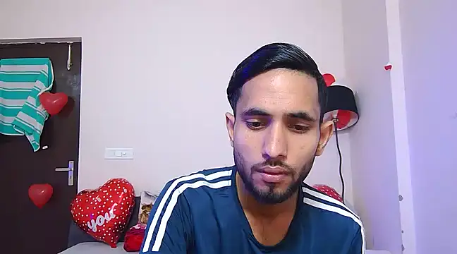 Snapshot of Queen_Couple chatting on 18, 2, 2025 Queen Couple online show from 18, 2, 2025