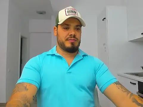 Snapshot of ZackMasterss chatting on 18, 10, 2025 ZackMasterss online show from 18, 10, 2025