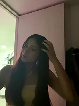 Snapshot of AngelRuby chatting on 22, 11, 2025 AngelRuby online show from 22, 11, 2025