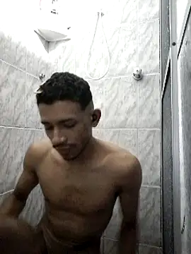 Snapshot of Mineirinho043 chatting on 18, 3, 2025 Mineirinho043 online show from 18, 3, 2025