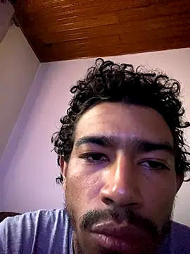 Snapshot of Mineirinho043 chatting on 29, 9, 2025 Mineirinho043 online show from 29, 9, 2025