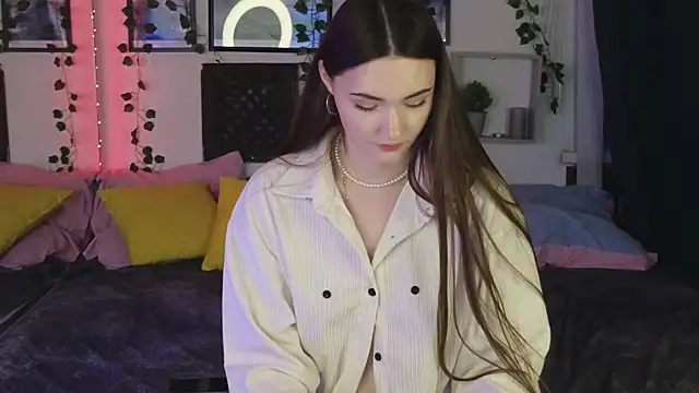 Kira Jin online show from 21, 3, 2025