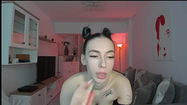 Snapshot of Celine_Roxelle chatting on 15, 3, 2025 Celine Roxelle online show from 15, 3, 2025