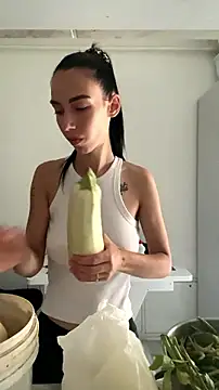 Celine Roxelle online show from 21, 7, 2026