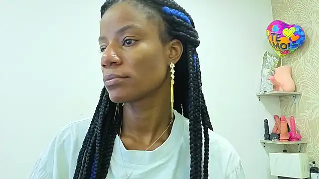 dafnnelewis online show from 27, 7, 2026