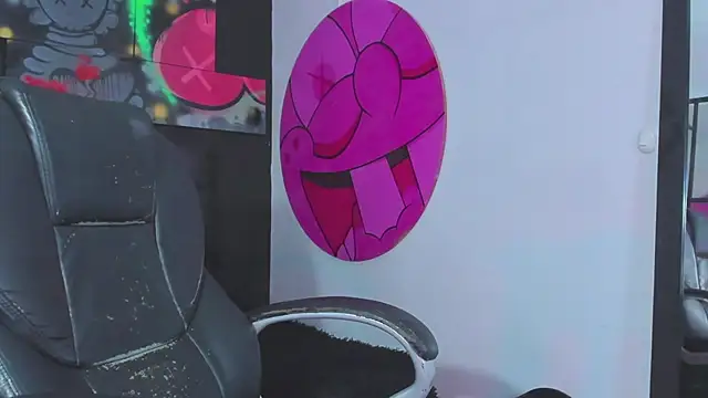 ISAAC CRYSTON online show from 26, 9, 2025