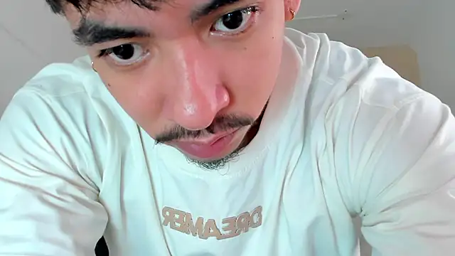 ISAAC CRYSTON online show from 8, 1, 2026