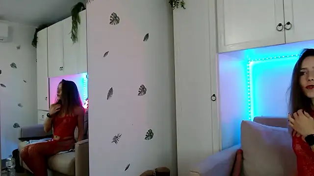 Snapshot of Hilary_283 chatting on 14, 3, 2025 Hilary 283 online show from 14, 3, 2025