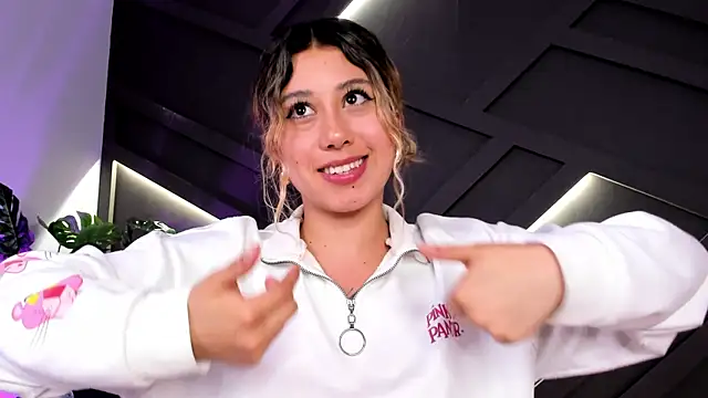 cloe palmer online show from 20, 2, 2025