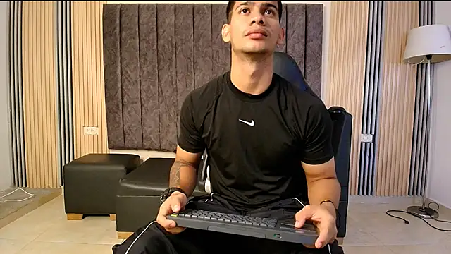 ANDRES STUD online show from 6, 8, 2026