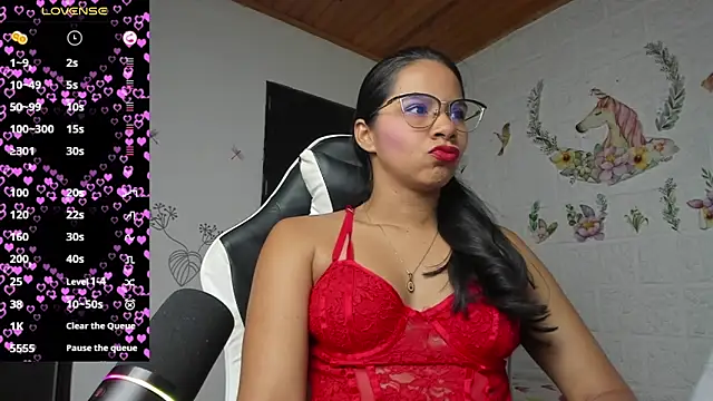 alisson hoffman05 online show from 23, 7, 2026