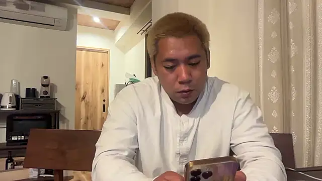Snapshot of kouitichan chatting on 24, 5, 2026 kouitichan online show from 24, 5, 2026