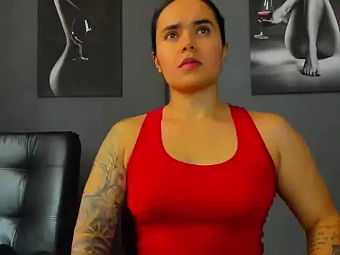 Snapshot of karlyjons12 chatting on 27, 11, 2025 karlyjons12 online show from 27, 11, 2025