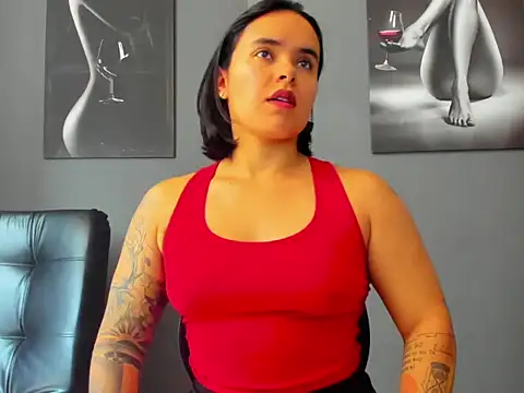 Snapshot of karlyjons12 chatting on 19, 12, 2025 karlyjons12 online show from 19, 12, 2025