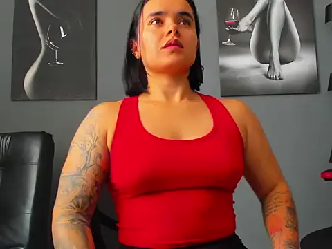 Snapshot of karlyjons12 chatting on 12, 2, 2026 karlyjons12 online show from 12, 2, 2026