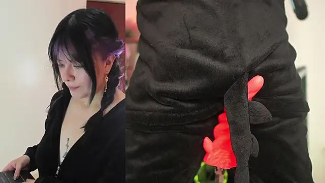 Snapshot of Neekito_ chatting on 14, 12, 2025 Neekito online show from 14, 12, 2025