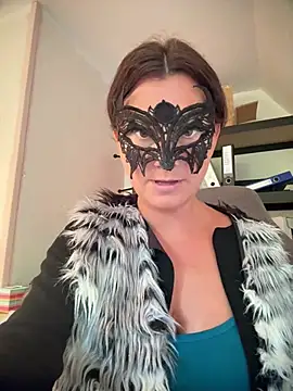 Loveblackzilla online show from 28, 2, 2026