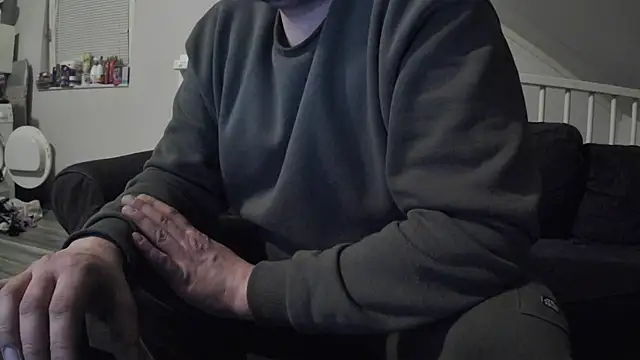 Snapshot of YourLoveBoyKevin chatting on 11, 2, 2025 YourLoveBoyKevin online show from 11, 2, 2025