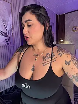 Madissonlove 1 online show from 26, 4, 2026