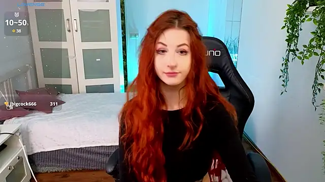 Katy diamond  online show from 19, 2, 2025