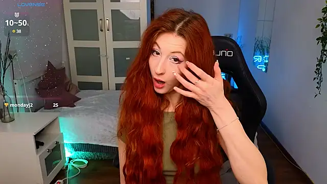 Katy diamond  online show from 27, 2, 2025