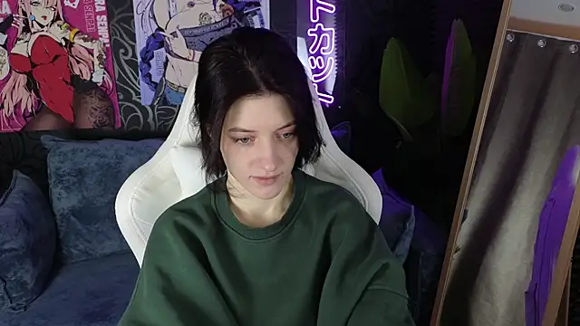 roxy riot  online show from 20, 2, 2025