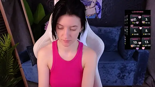 roxy riot  online show from 1, 12, 2025