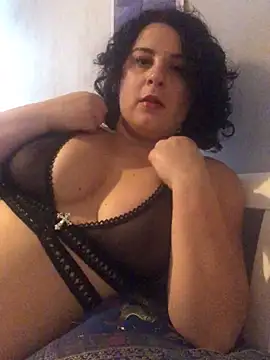 Snapshot of LunaSoleil9 chatting on 14, 2, 2025 LunaSoleil9 online show from 14, 2, 2025