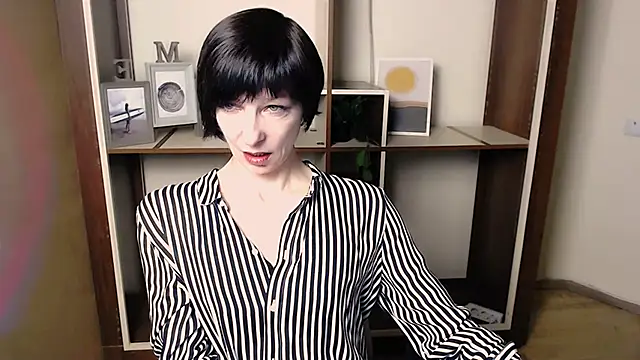  AngeliaFlow  online show from 22, 12, 2025