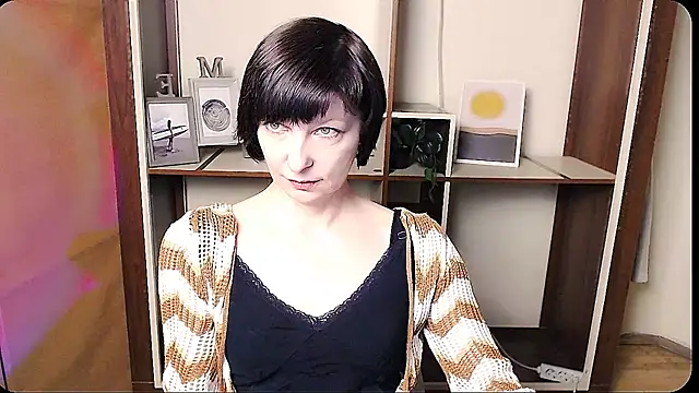  AngeliaFlow  online show from 6, 4, 2026