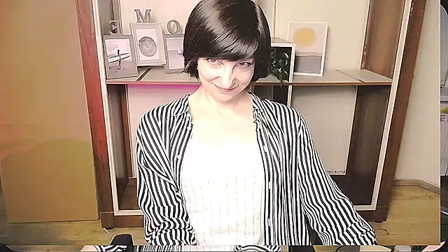  AngeliaFlow  online show from 8, 5, 2026