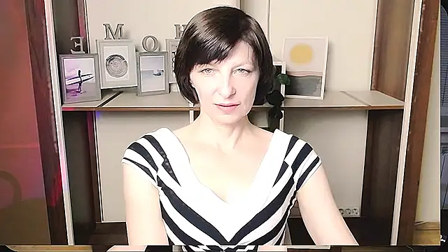  AngeliaFlow  online show from 25, 6, 2026