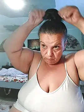 Snapshot of IvettkeXXX chatting on 29, 6, 2026 IvettkeXXX online show from 29, 6, 2026
