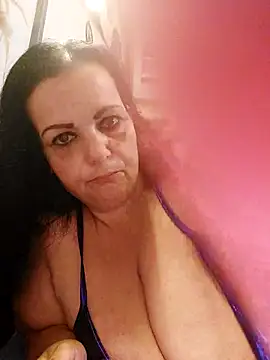 Snapshot of IvettkeXXX chatting on 23, 7, 2026 IvettkeXXX online show from 23, 7, 2026
