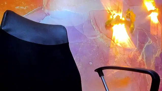 Snapshot of Luke_davis01 chatting on 10, 2, 2025 Luke davis01 online show from 10, 2, 2025