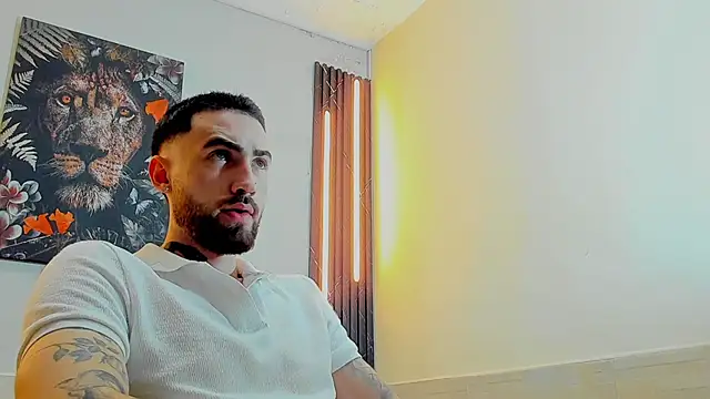 Snapshot of Luke_davis01 chatting on 24, 2, 2025 Luke davis01 online show from 24, 2, 2025