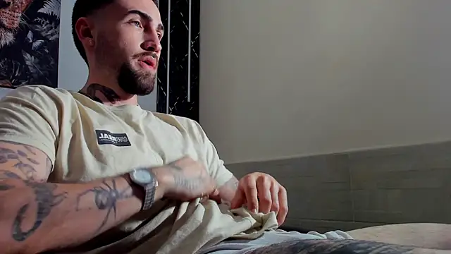 Snapshot of Luke_davis01 chatting on 26, 2, 2025 Luke davis01 online show from 26, 2, 2025