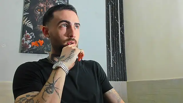 Snapshot of Luke_davis01 chatting on 27, 2, 2025 Luke davis01 online show from 27, 2, 2025