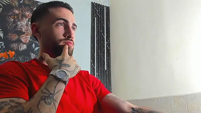 Snapshot of Luke_davis01 chatting on 11, 3, 2025 Luke davis01 online show from 11, 3, 2025