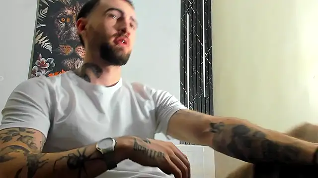 Snapshot of Luke_davis01 chatting on 19, 3, 2025 Luke davis01 online show from 19, 3, 2025