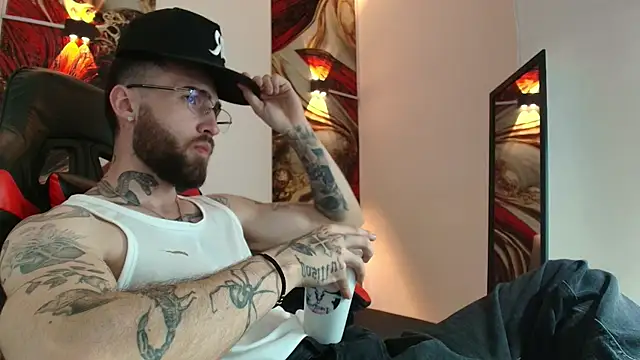 Snapshot of Luke_davis01 chatting on 24, 9, 2025 Luke davis01 online show from 24, 9, 2025